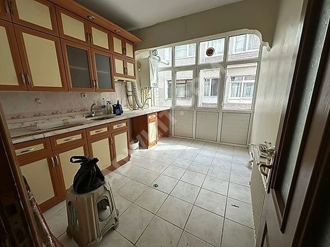 HAKAN EMLAKTAN MERKEZDE ARA KAT BÜYÜK MUTFAKLI ÇİFT CEPHELİ 2+1