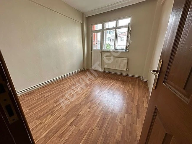 HAKAN EMLAKTAN MERKEZDE ARA KAT BÜYÜK MUTFAKLI ÇİFT CEPHELİ 2+1