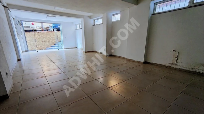 KAVACIKTA MERKEZİ KONUMDA 180 m2 KİRALIK DEPO