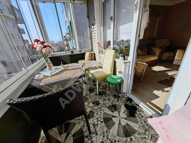 OTAĞTEPE'DE SATILIK 4 KATLI BİNA