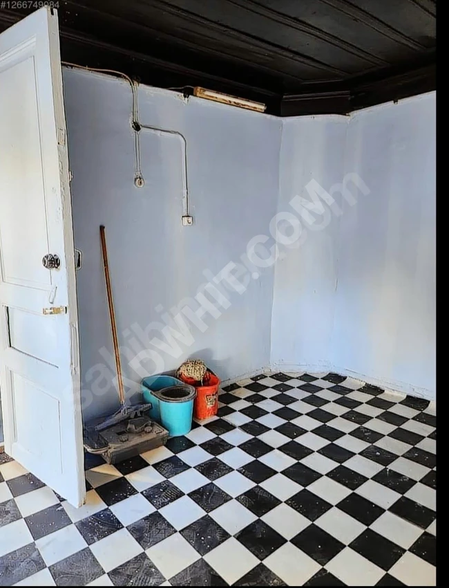 Emlak center'dan Yedikule cadde üstünden müstakil kiralık işri