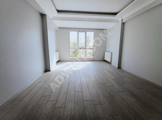 **ÇEVREM** YEŞİLOVA'DA CADDE ÜSTÜNDE KULLANIŞLI 2+1 95m² DAİRE