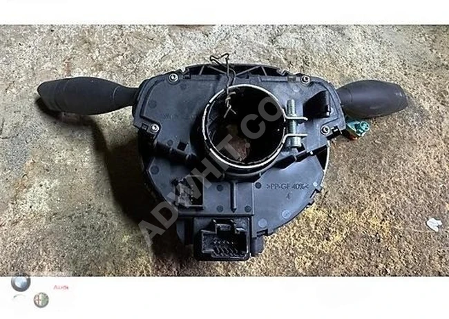 JEEP CHEROKEE turn signal lever with new steering angle sensor 17002691