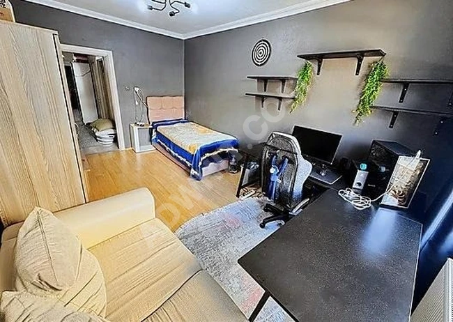 ÇEVREM YEŞİLOVA'DA METROBÜSE ÇOK YAKIN MASRAFSIZ 3+1 120m² DAİRE