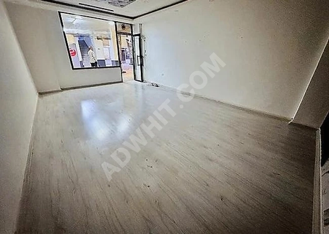 İŞ HANI İÇERİSİNDE HARİKA KONUMDA MASRAFSIZ 30m² KİRALIK İŞ YERİ
