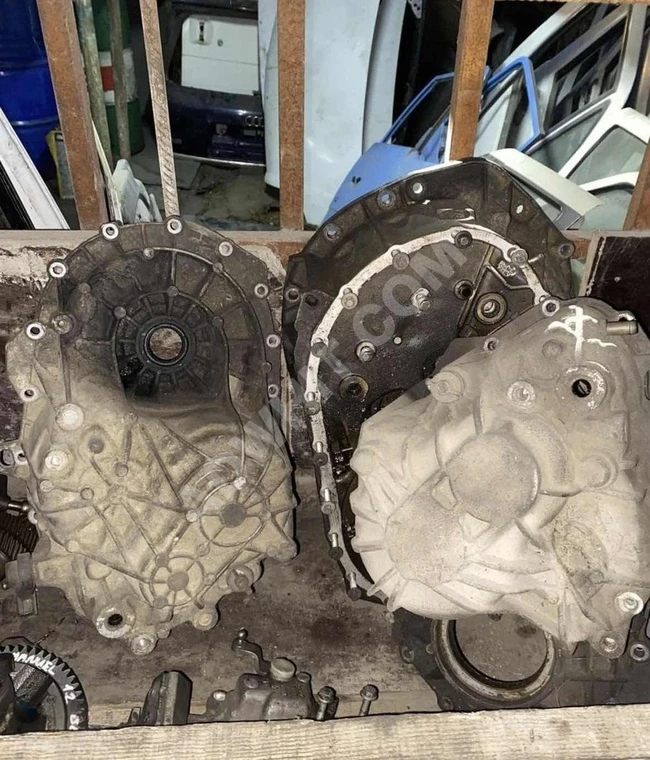 RENAULT MASTER ŞANZIMAN MUHAFAZA KAPAK (ORJİNAL) ÇIKMA