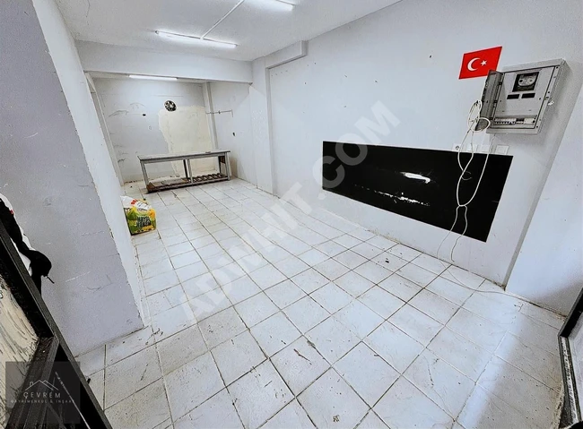 *ÇEVREM* YEŞİLOVA'DA YATIRIMA UYGUN MERKEZİ KONUMDA İŞ YERİ