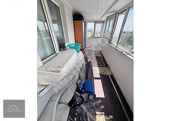 YEŞİLOVA'DA METROBÜSE YAKIN HARİKA KONUMDA ASANSÖRLÜ 3+1 130m²