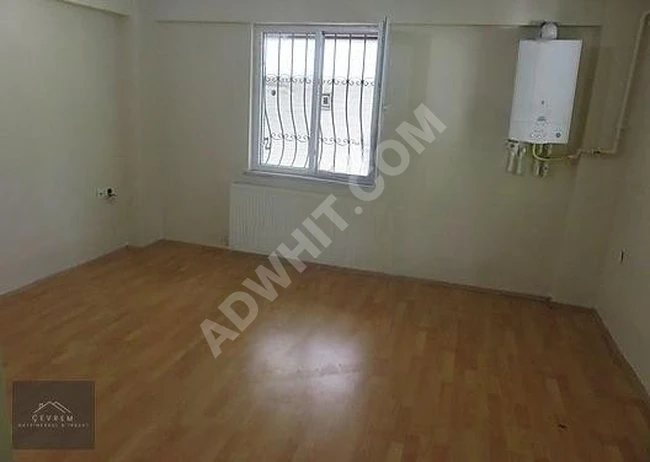 **ÇEVREM*DEN YEŞİLOVA' DA HARİKA KONUM' DA 1+1 60m² YÜKSEK GİRİŞ