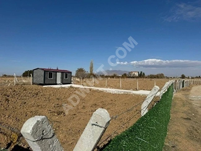 FİYAT DÜŞTÜ . Acilll. GALERİCİLER SİTESİ ARKASINDA SATILIK 504 M2 İÇİNDE KONTEYNER VAR TELİ ÇEKİLİ