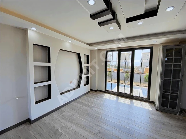 DENİZ MANZARALI HAVUZLU 300 m2 ARSA İÇİNDE ULTRA LÜKS 5+1 VİLLA