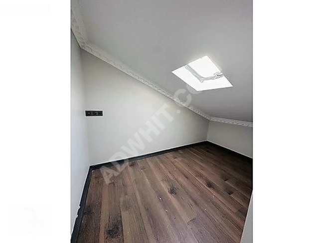 ATILIM GYRDEN GÜZEL KONUMDA OTURUMA HAZIR ÇOK ŞIK KÖŞEBAŞI VİLLA