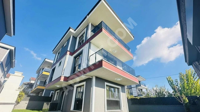 UYGUN FIRSAT !!! ATILIM GYR'DEN MERKEZİ KONUM TAM MÜSTAKİL VİLLA