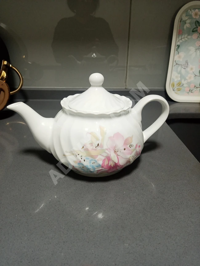 Porcelain teapot