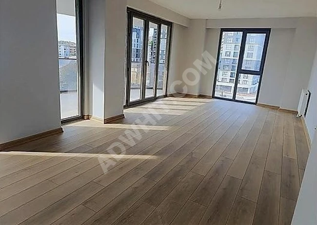 İLK OTURAN SİZ OLUN! SİLTAŞ PANORAMA 4,5 +1 KİRALIK SIFIR 215m2