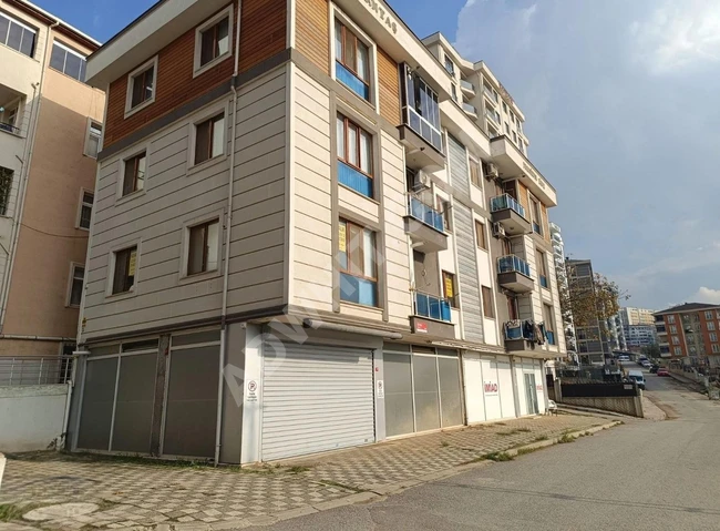 TUZLA AYDINLI GÜRPINAR CADDESİNE PARELEL 3+1 KİRALIK AZ KATLI