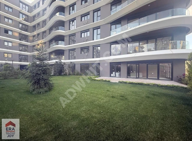 360 MARİNE MÜSTAKİL BAHÇELİ VE BALKONLU KÖŞE 4+1 BAHÇE KATI