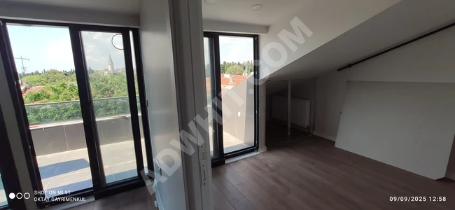 Kartaltepe'de Yeni Binada 2+1 Çatı Katı, Kombili, Asansörlü