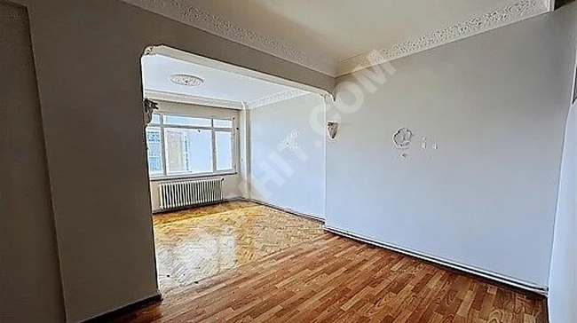 MALTEPE BAĞLARBAŞI MAH E5 ALTINDA 3+1 FIRSAT DAİRE!