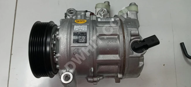 7LA816803A TRANSPORTER air conditioner compressor, brand new and original