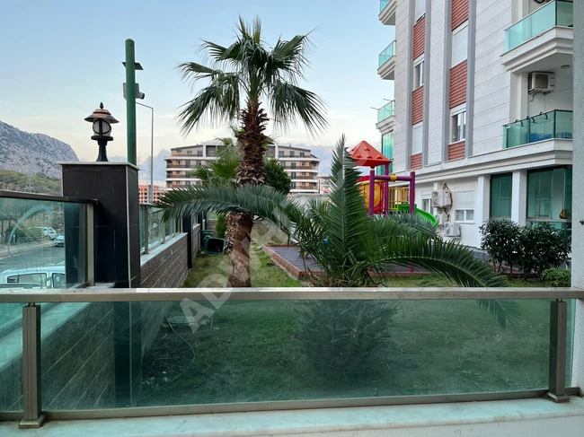 Antalya - Konyaaltı - Site içinde tam donanımlı 2+1 eşyalı daire kiralık