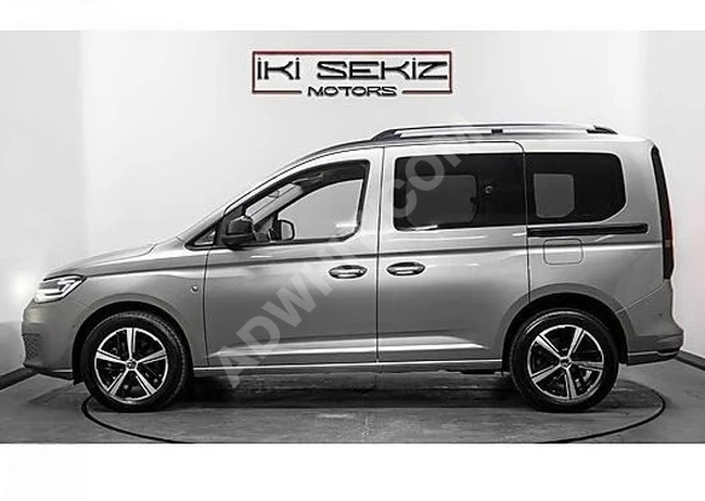 سيارة VOLKSWAGEN CADDY 2.0 TI STYLE موديل 2024 - سقف زجاجي بمسافة 28,000 كم