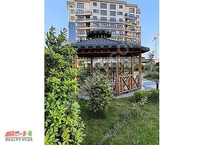 SİMA GARDEN SİTESİ GENİŞ PEYZAJ MANZARALI 1+1