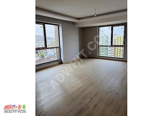 ACİL AYDINLI'da SATILIK LÜKS 3+1 HAVUZLU DAİRE