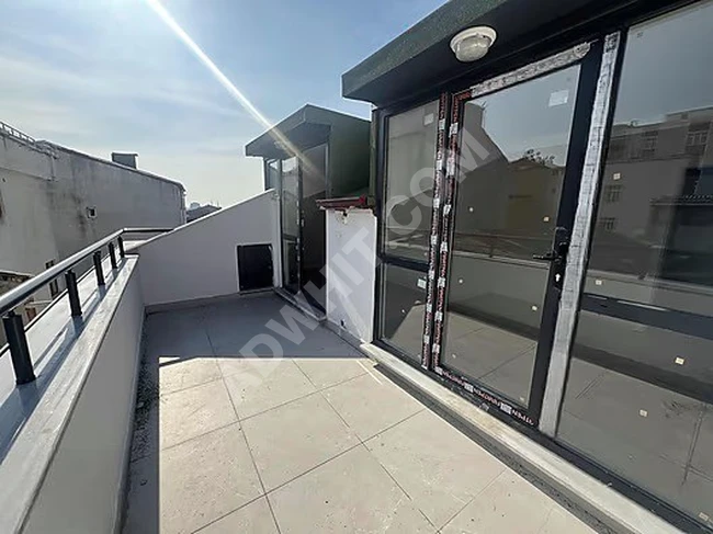 دوبلكس 3+2 بسقف عالي بالقرب من حديقة في S.ÇEŞME