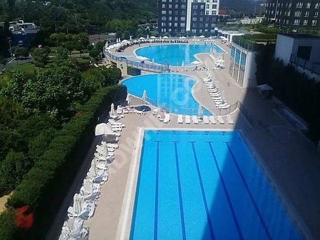 شقة 3+1 في Mashattan مع شرفة بمساحة 120 متر مربع وموثقة بموجب التزام إخلاء من كاتب العدل