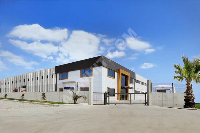 أرض صناعية بمقدار 40,600 متر مربع مزودة بمنسوب للبيع في HADIMKÖY