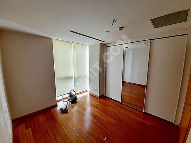 شقة 3+1 بسعر جيد وحديث في Maslak Mashattan، سيتم إخلاؤها من قبل المستأجر.