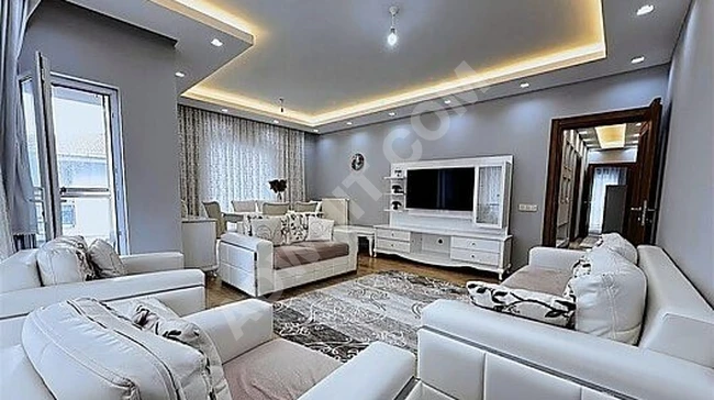 شقة للبيع في مجمع Erguvankent Konutları، مواجهة للجنوب بإطلالة على البحيرة