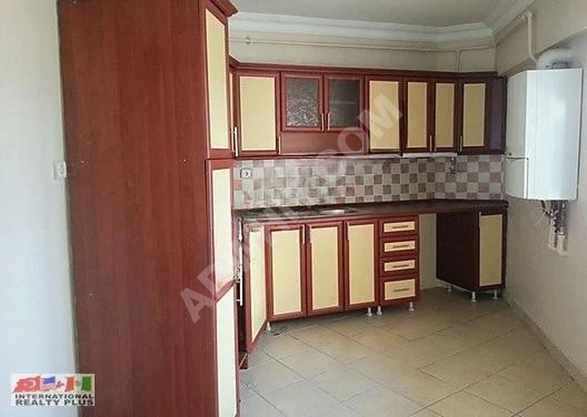 VİAPORTA KOMŞU BERRAK SİTESİNDE GENİŞ 3+1 KİRALIK DAİRE