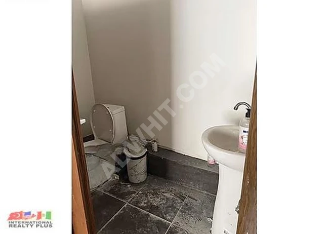 YENİŞEHİR REYHAN CADDESİNİN ÜZERİNDE 100 m2