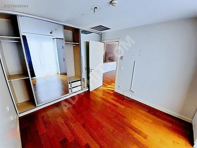 Maslak Mashattan'da Nefis Havuz Manzaralı Boş 1+1 Daire