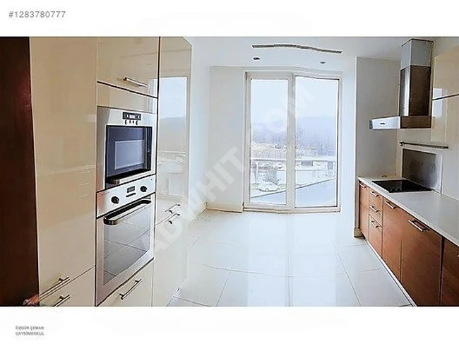 Maslak Mashattan Sitesinde Kiralık 3+1 Büyük Tip Daire