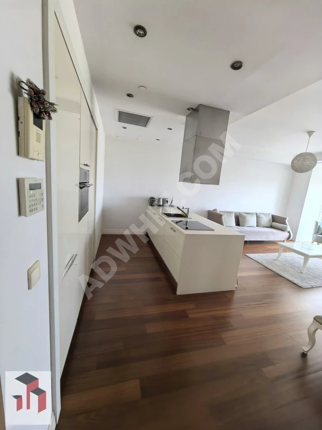 MASLAK MASHATTAN SATILIK YÜKSEK KAT BOŞ GÜNCEL 1+1 DAİRE