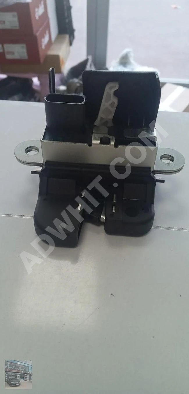 GOLF 6 BAGAJ KİLİDİ SIFIR