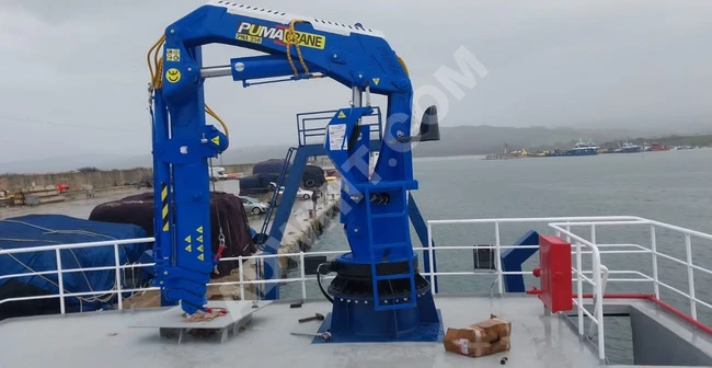 رافعات السطح البحرية الهيدروليكية للرافعات القابلة للطي بالكامل من نوع Puma