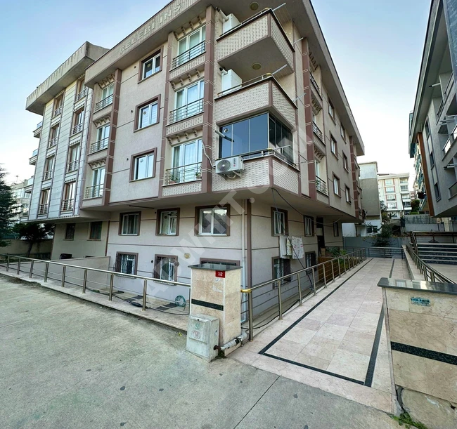 BEYLİKDÜZÜ YAKUPLU MAHALLESİ'NDE KİRALIK 2+1 DAİRE