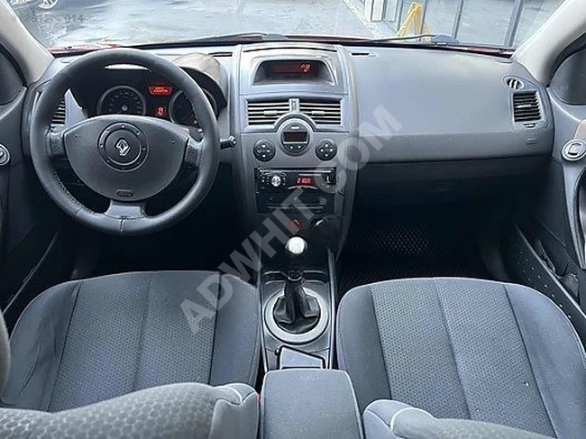 MONACO MOTORS'DAN 2005 MEGANE CAM TAVAN KIRMIZI TERTEMİZ