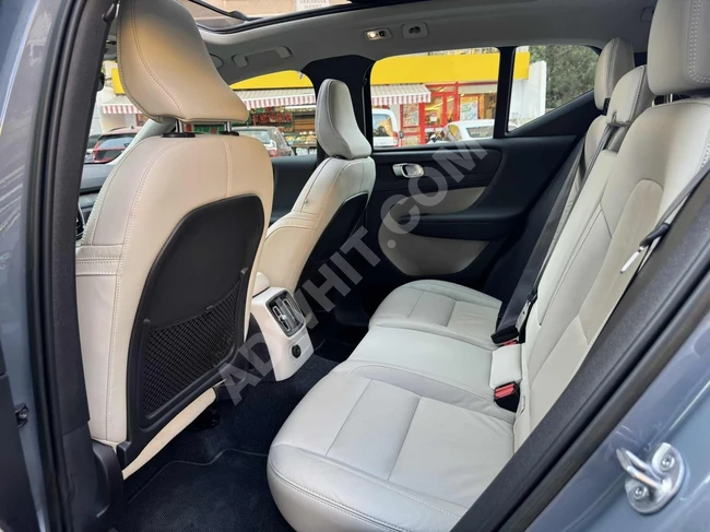 2022 MODEL-VOLVO XC40 1.5 TRECHARGE PLUS DARK HYBRID -80.000 KM