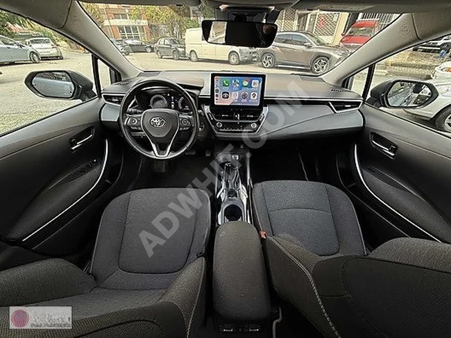 2024 ÇIKIŞLI SUNROOFLU 140 HP COROLLA HYBRİD FLAME X TKS KREDİ