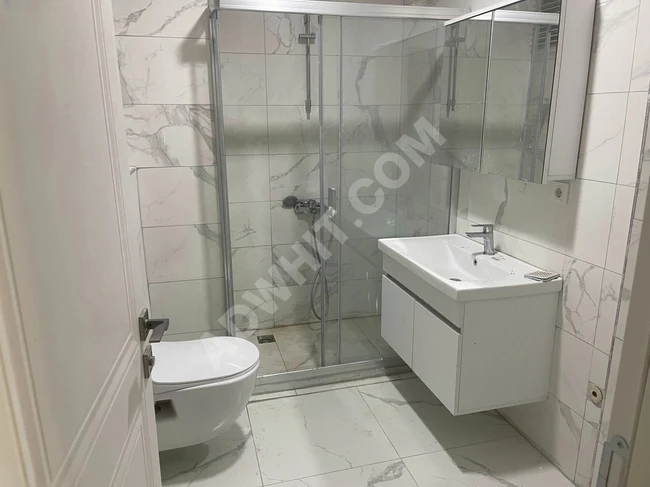 GÜVEN EMLAK'TAN 2+1 YENİ BİNADA GİRİŞ KAT KOMBİLİ ULAŞIMA YAKIN