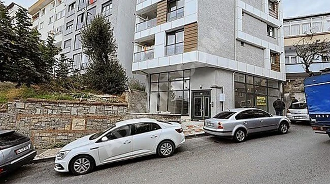 ÜSKÜDAR MERKEZDE BELEDİYE VE NEW ÇARŞI AVM KOMŞU SATILIK DÜKKAN