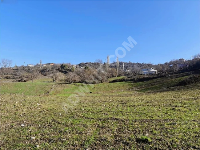 BALIKESİR MANYAS HEKİM'DE KÖY İÇİNDE 5.193 M2 UYGUN ARSA