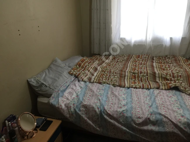 Beyoğlun'da Sadece Bayana Kiralık Oda