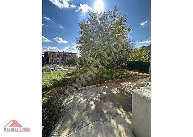 KAÇMAZ EMLAK TAN İÇERİSİ YENİLENMİŞ VİAPORTA YAKIN MESAFEDE 2+1