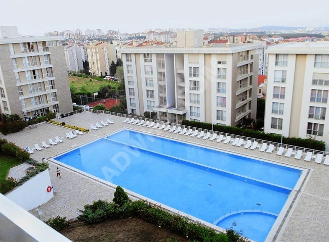KAÇMAZ EMLAK'TAN ÇAMLIK MAHALLESİNDE KRİSTALPARK SİTESİ 1+1 DAİR